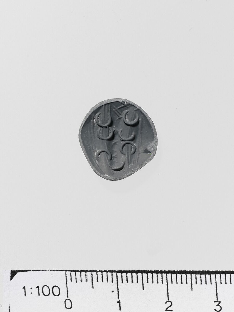 Chalcedony lentoid seal, Chalcedony, Minoan