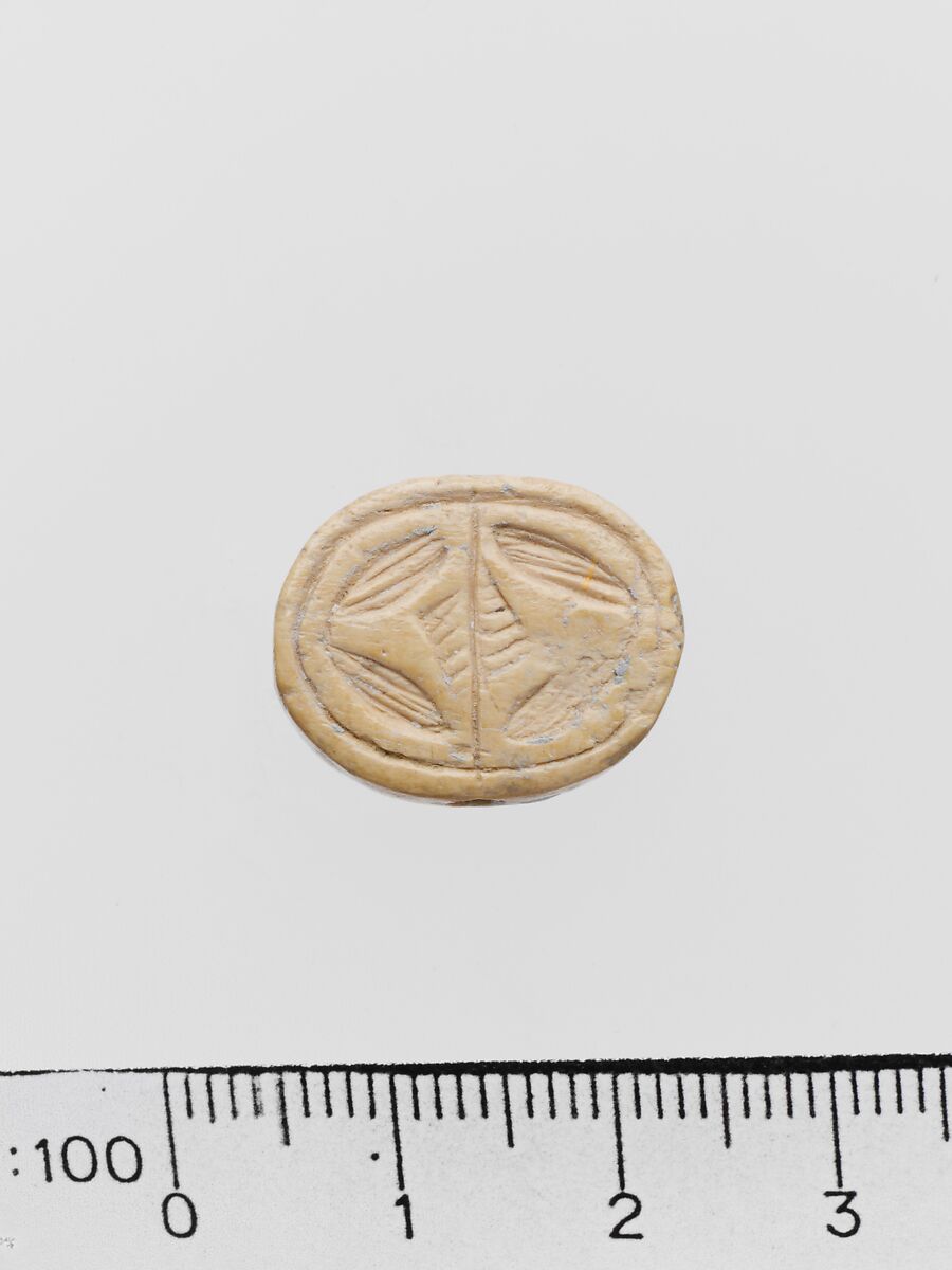 Ivory elliptical-shaped seal, Bone, Minoan