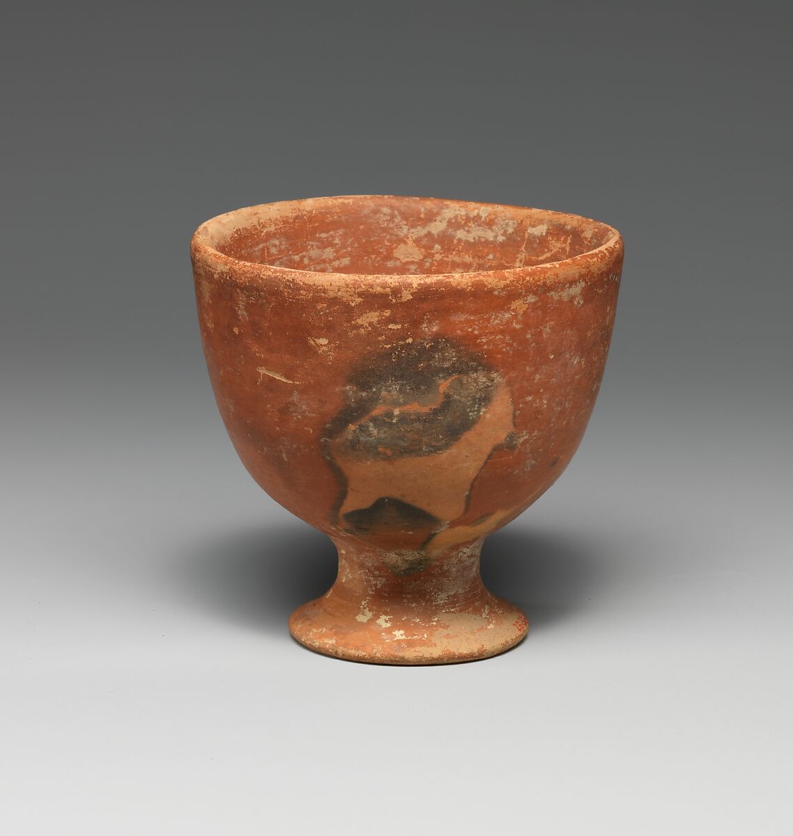 Terracotta footed cup, Vasiliki ware, Terracotta, Minoan 