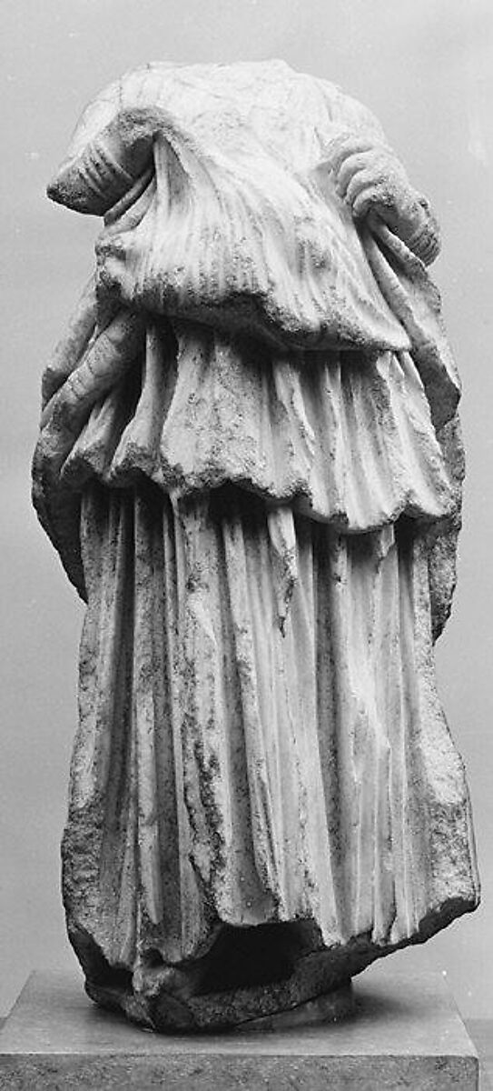 Marble statuette of a girl, Marble, Greek 