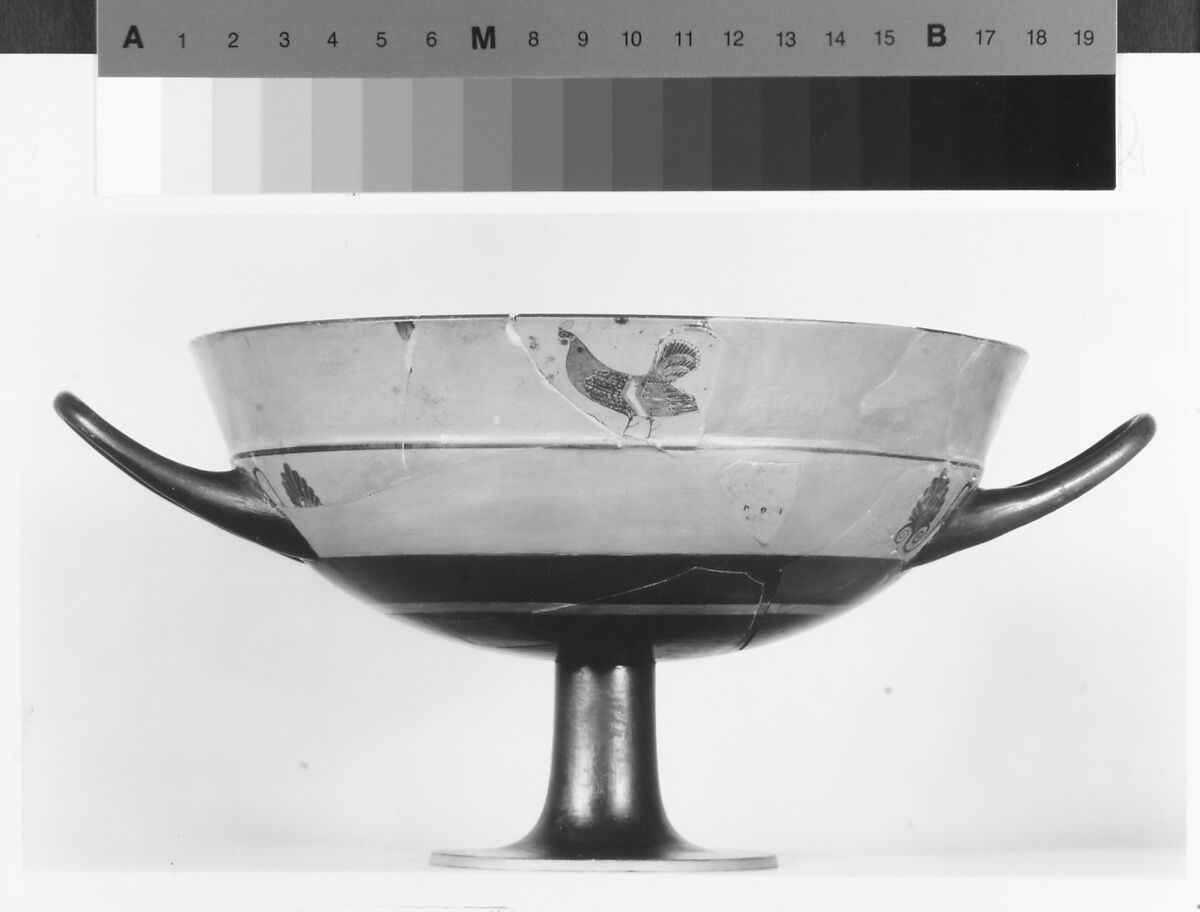 Terracotta kylix: lip-cup (drinking cup), Attributed to the Tleson Painter, Terracotta, Greek, Attic