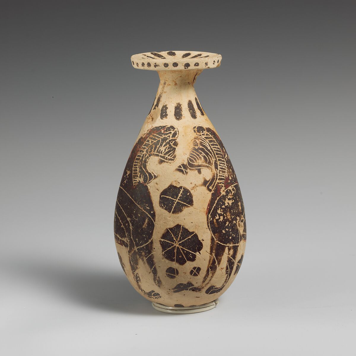 Terracotta alabastron (oil flask), Attributed to the Painter of New York 30.115.26, Terracotta, Greek, Corinthian 