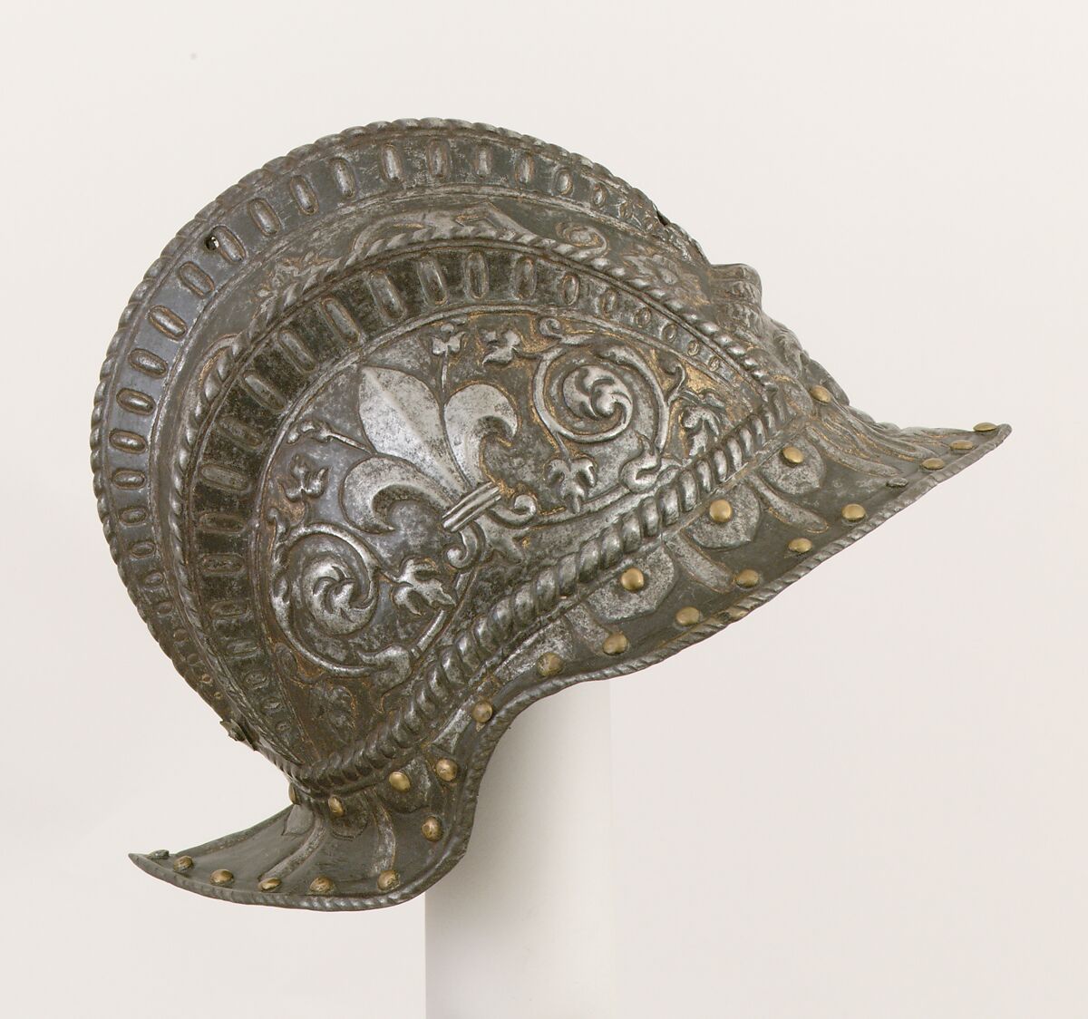 Burgonet for the Farnese Guard, Steel, gold, copper alloy, Italian 