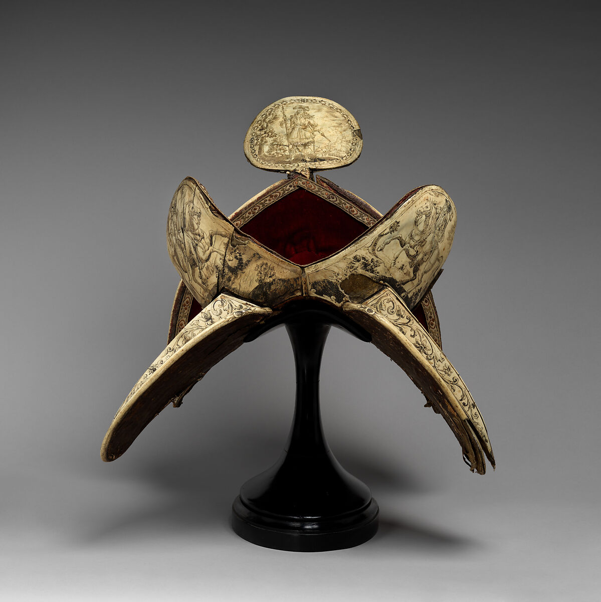 Saddle, Wood (beech), pigskin, birch bark, horn (stag), textile, gilding, gold., Polish