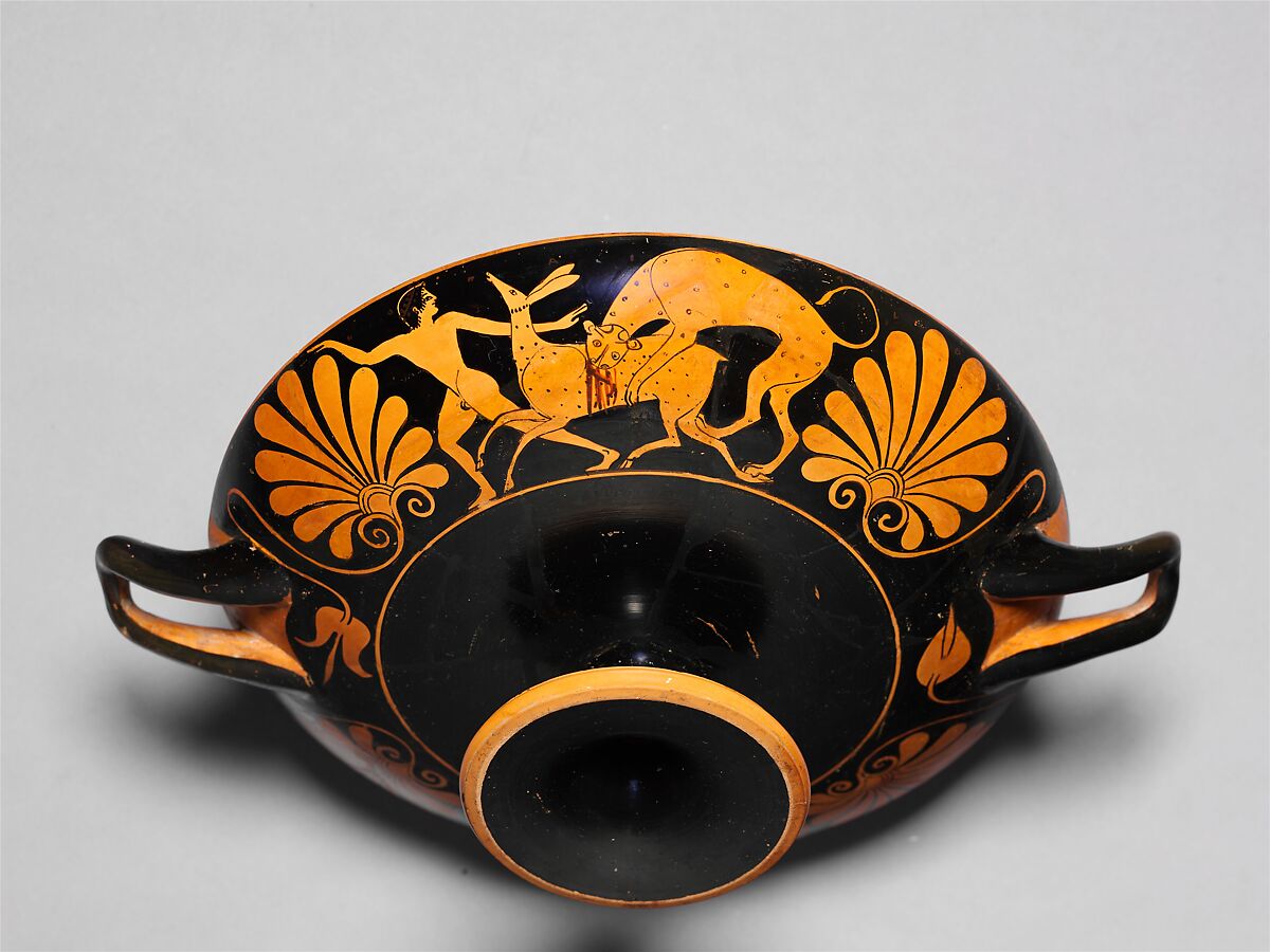 Terracotta kylix (drinking cup), Attributed to the Euergides Painter, Terracotta, Greek, Attic