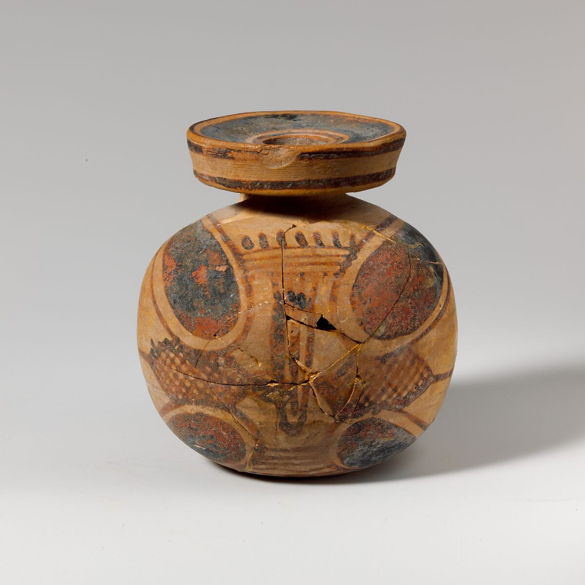 Terracotta aryballos (oil flask), Terracotta, Greek, Corinthian 