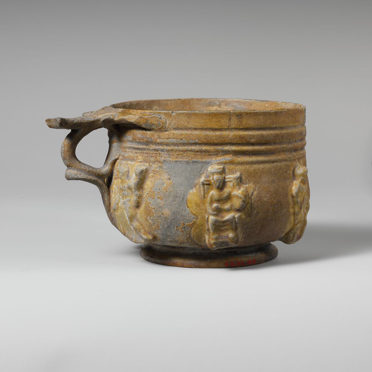 Terracotta scyphus (drinking cup), Terracotta, Roman 