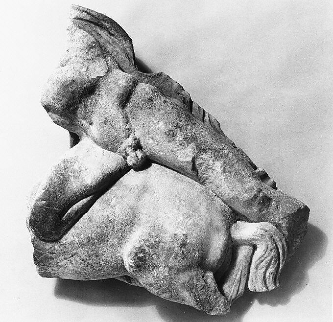 Marble relief fragment with centaur and Lapith, Marble, Pentelic, Greek
