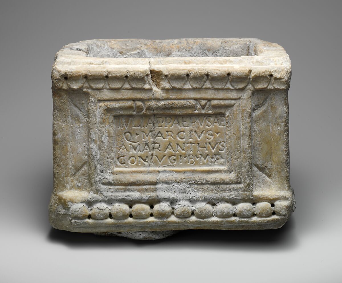 Marble cinerary chest, Marble, Roman 
