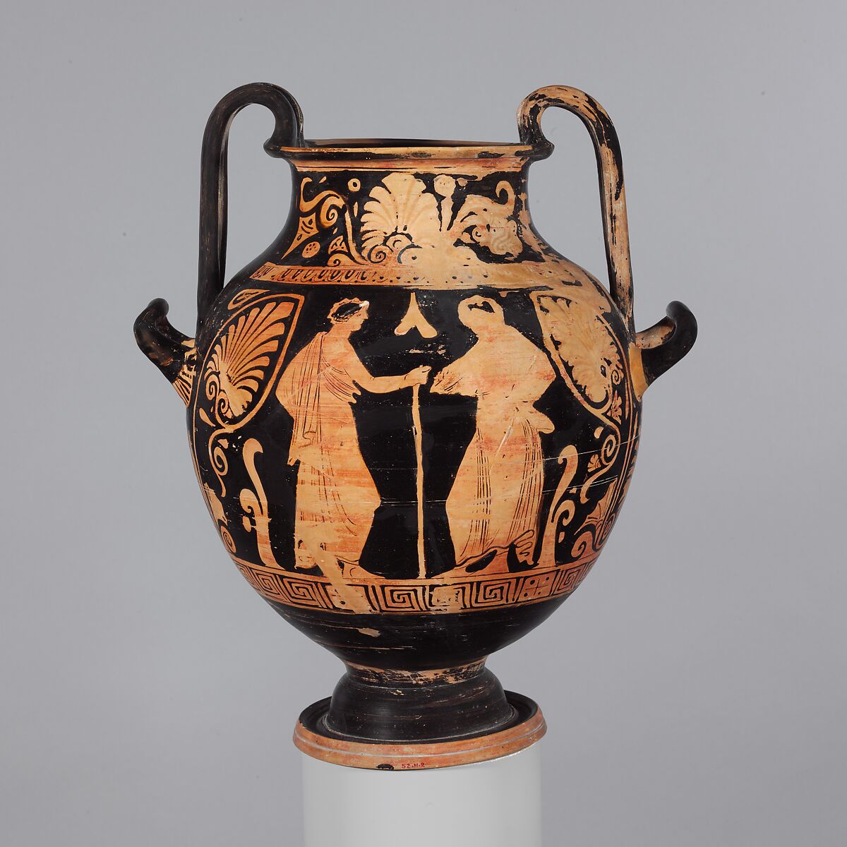 Terracotta nestoris (two-handled jar), Attributed to the Painter of New York 52.11.2, Terracotta, Greek, South Italian, Lucanian