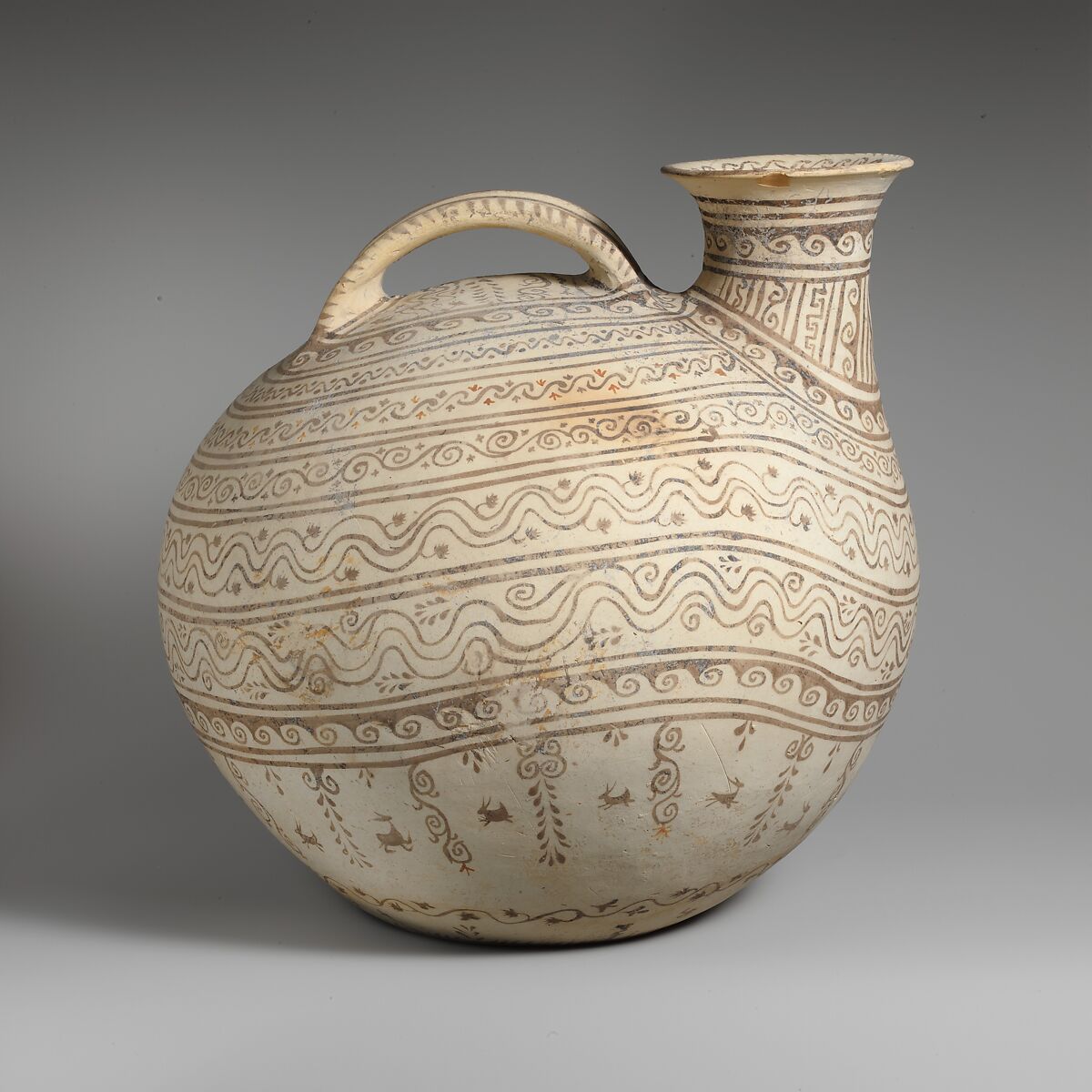 Terracotta askos (flask with a spout and handle over the top), Terracotta, Native Italic, Daunian, Canosan 