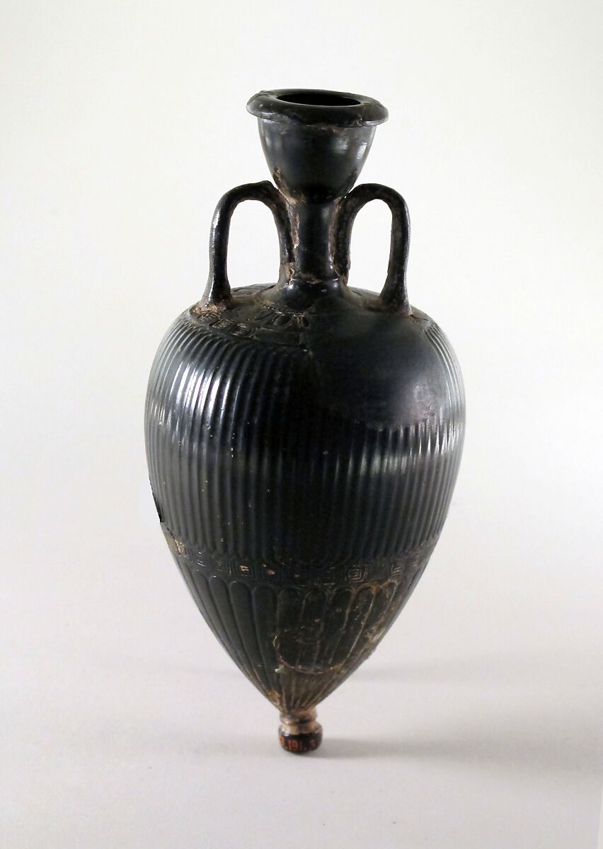 Terracotta amphoriskos (oil flask), Terracotta, Greek, Attic