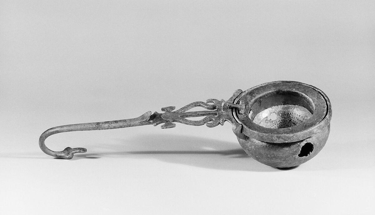 Bronze funnel-strainer, Bronze, Etruscan