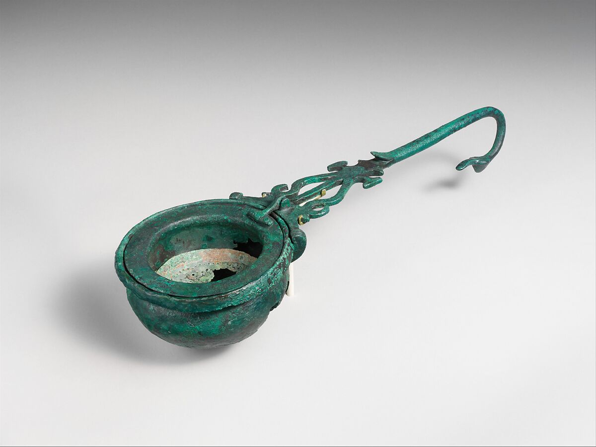 Bronze funnel-strainer, Bronze, Etruscan 