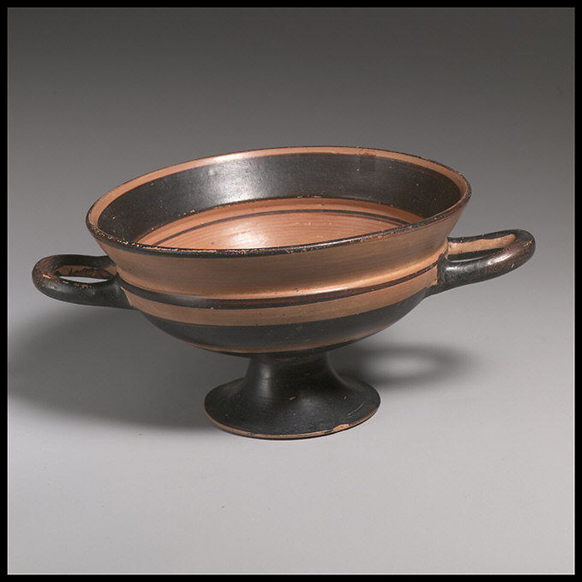 Terracotta kylix (drinking cup), Terracotta, East Greek