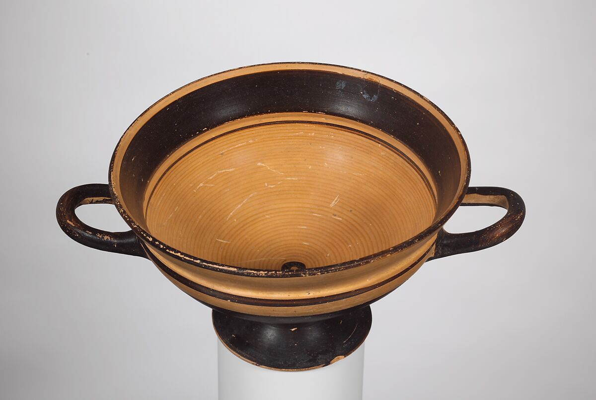 Terracotta kylix (drinking cup), Terracotta, East Greek