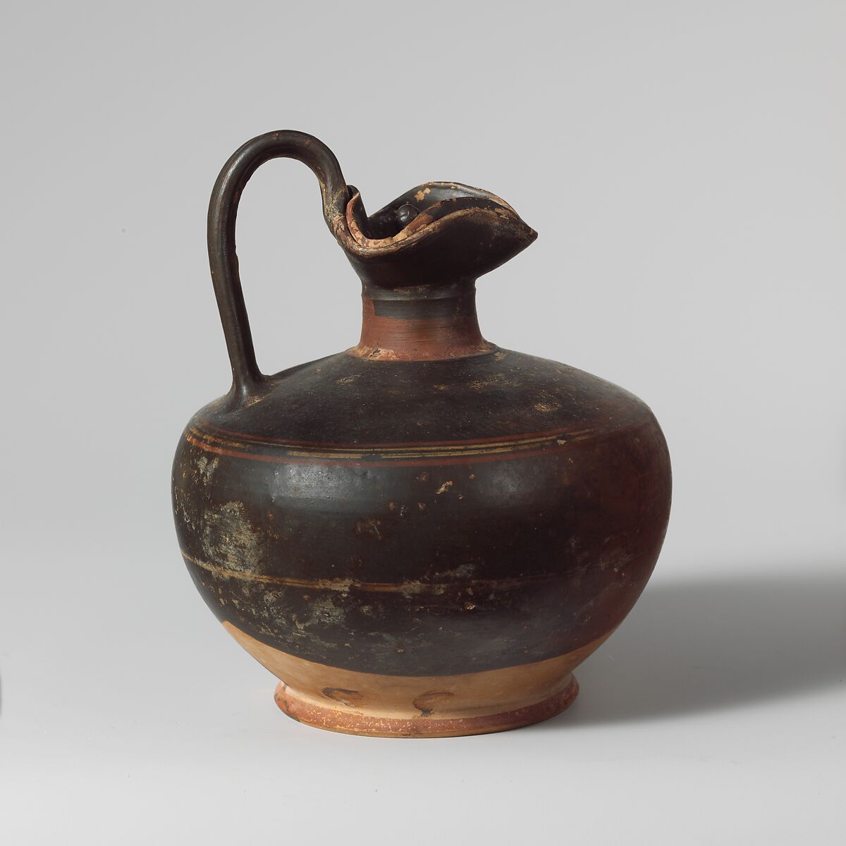 Terracotta oinochoe (jug) with lid, Terracotta, Greek, Corinthian 