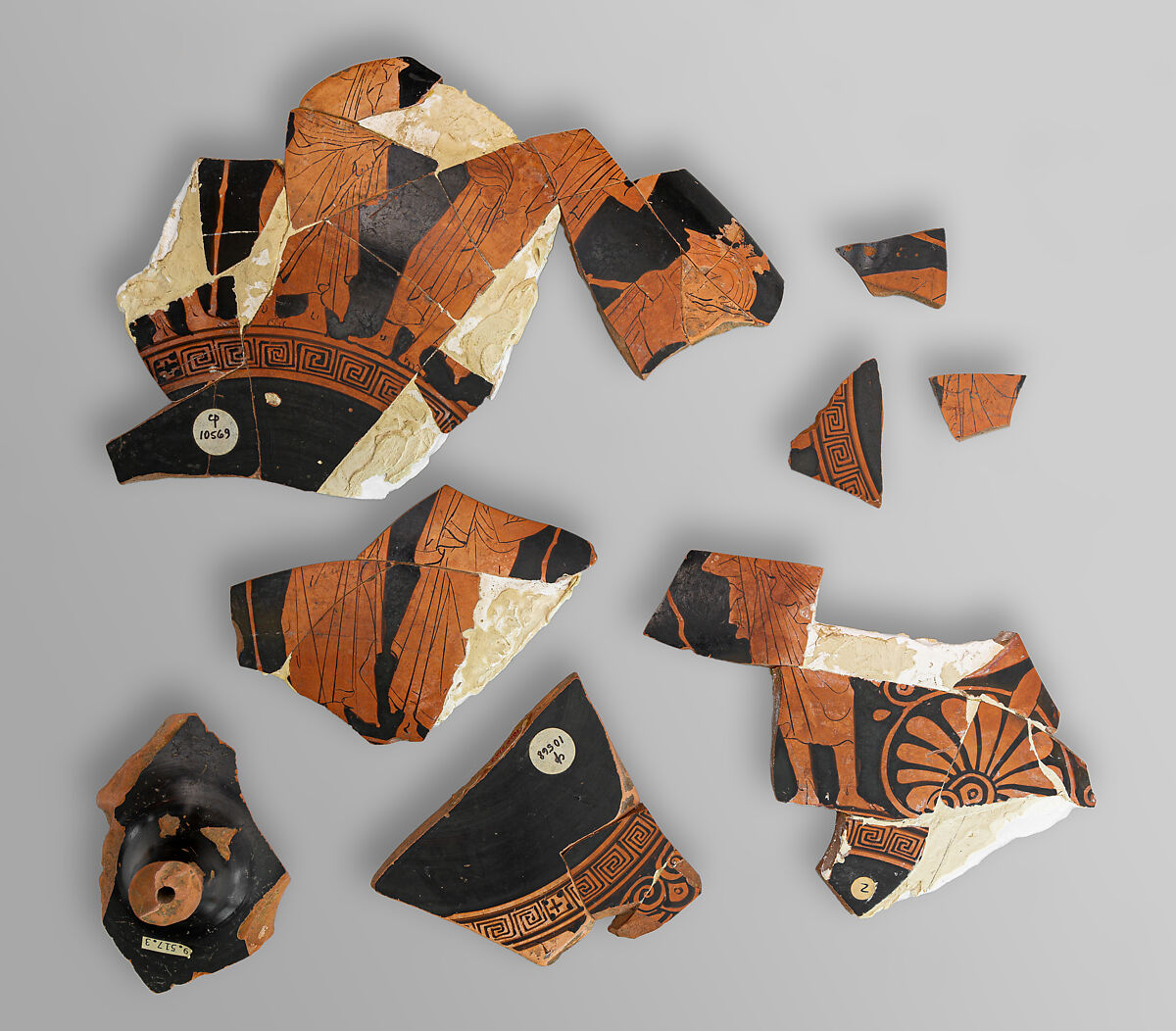 Kylix fragment, Attributed to the Penthesilea Painter, Terracotta, Greek, Attic