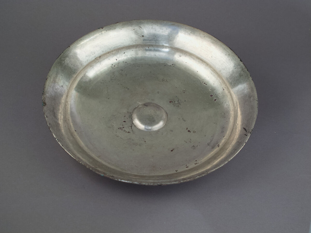 Silver phiale (libation bowl), Silver, East Greek 