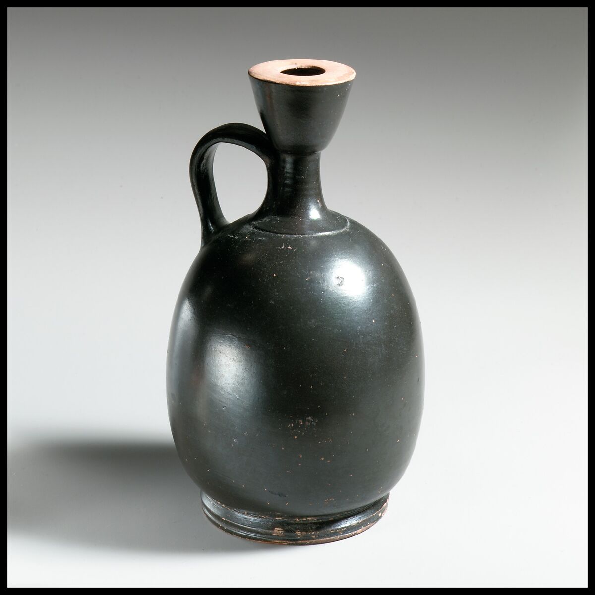 Terracotta squat lekythos (oil flask), Terracotta, Greek, Attic
