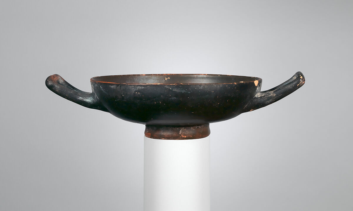 Terracotta stemless kylix (drinking cup), Attributed to the Asteas Workshop, Terracotta, Greek, South Italian, Paestan
