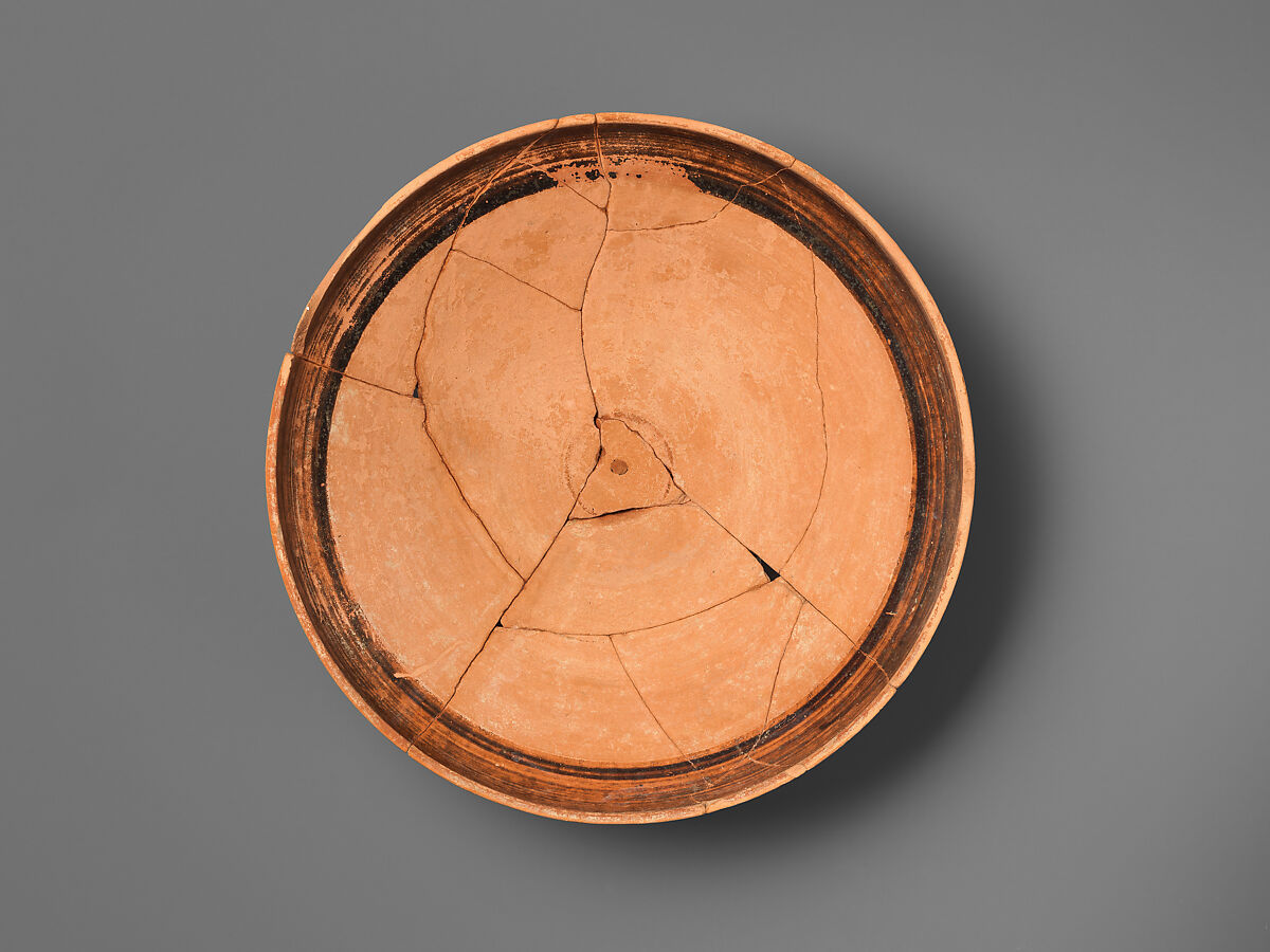 Terracotta lid of a lekanis (lidded bowl), Terracotta, Greek, Chalcidian