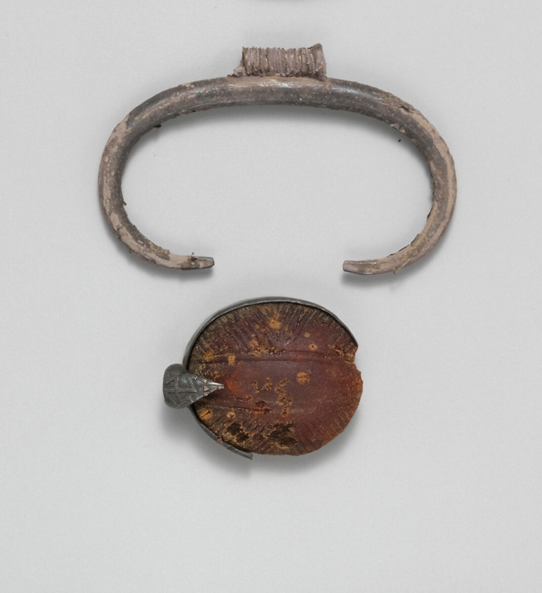 Silver gilt and amber pendant, Amber, silver, gold, Etruscan 