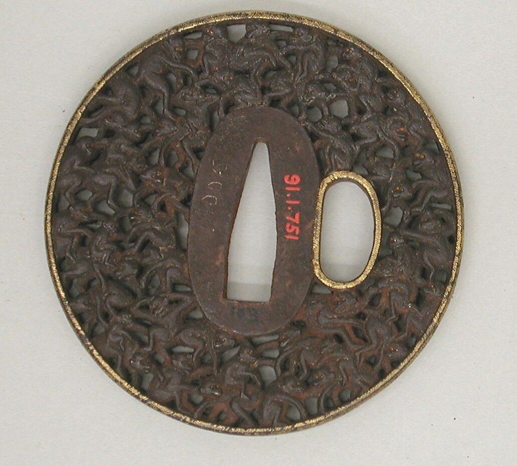 Sword Guard (<i>Tsuba</i>) With the Motif of Thousand Monkeys (千疋猿図鐔), Iron, gold, Japanese 