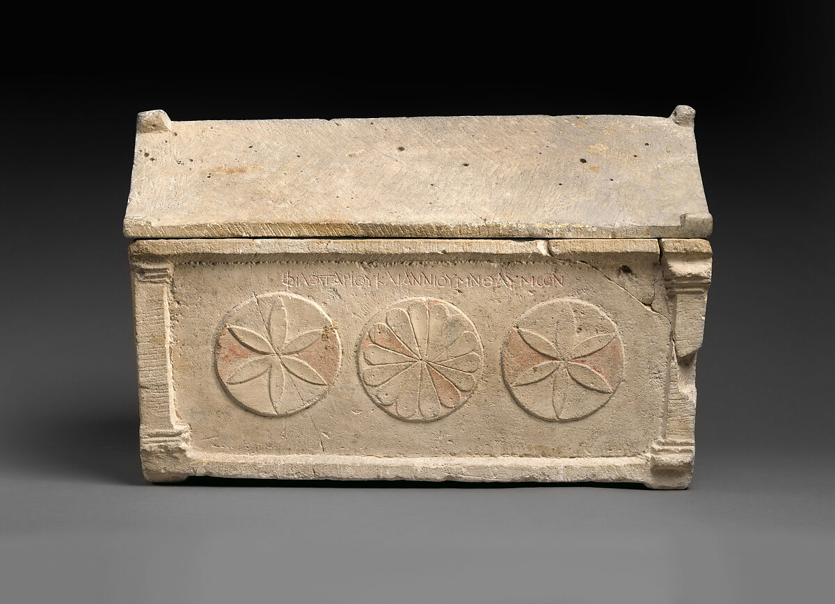 Limestone ossuary with lid, Limestone, paint, Roman 