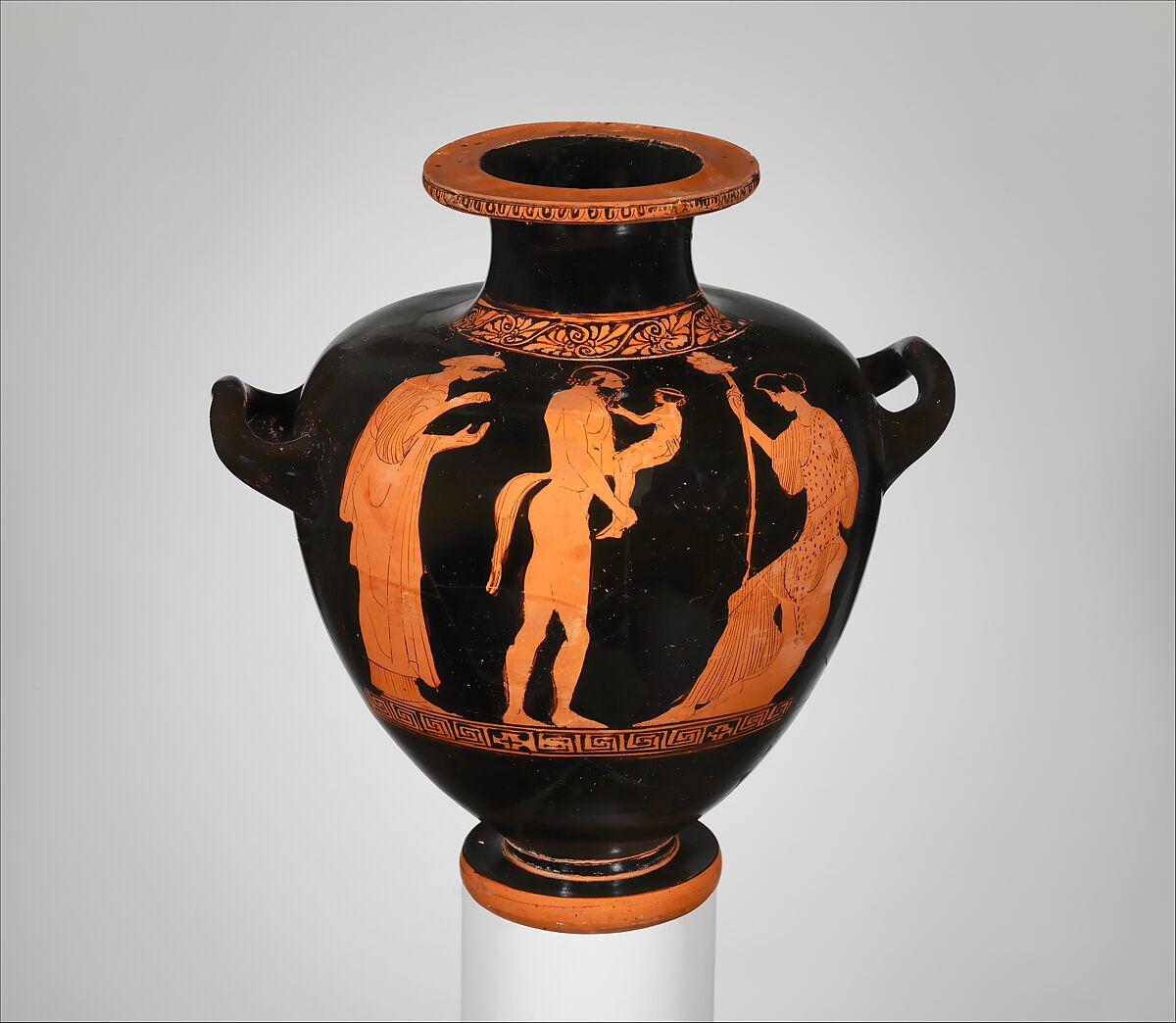 Terracotta hydria: kalpis (water jar), Attributed to the Villa Giulia Painter, Terracotta, Greek, Attic 