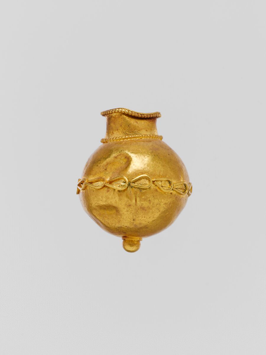 Gold pendant in the form of a vase, Gold, Greek or Cypriot 