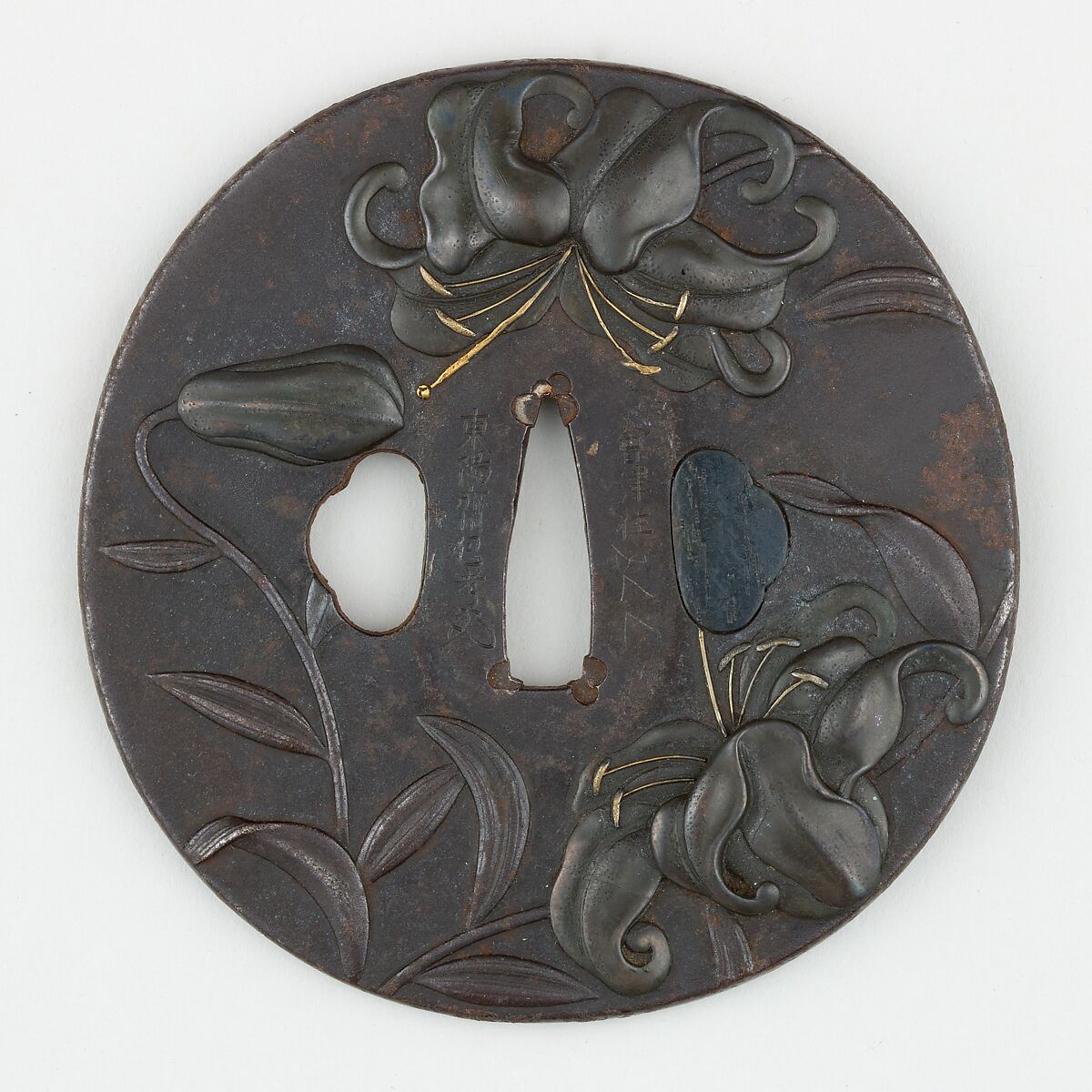 Sword Guard (Tsuba) with Lily Motif (百合図鐔), Iron, gold, silver, copper-gold alloy (<i>shakudō</i>), Japanese 