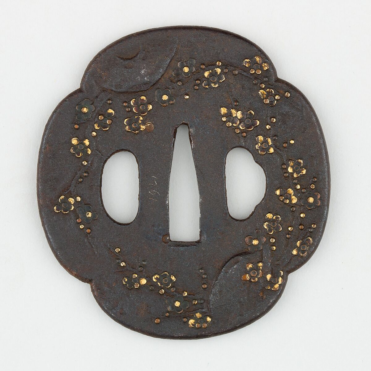 Sword Guard (<i>Tsuba</i>) Depicting Plum Tree (梅樹図鐔), Iron, gold, copper, Japanese 