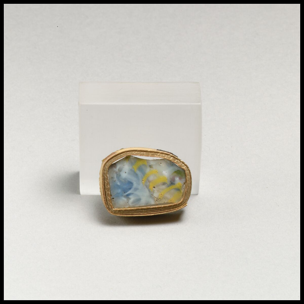 Glass mosaic fragment, Glass, Roman