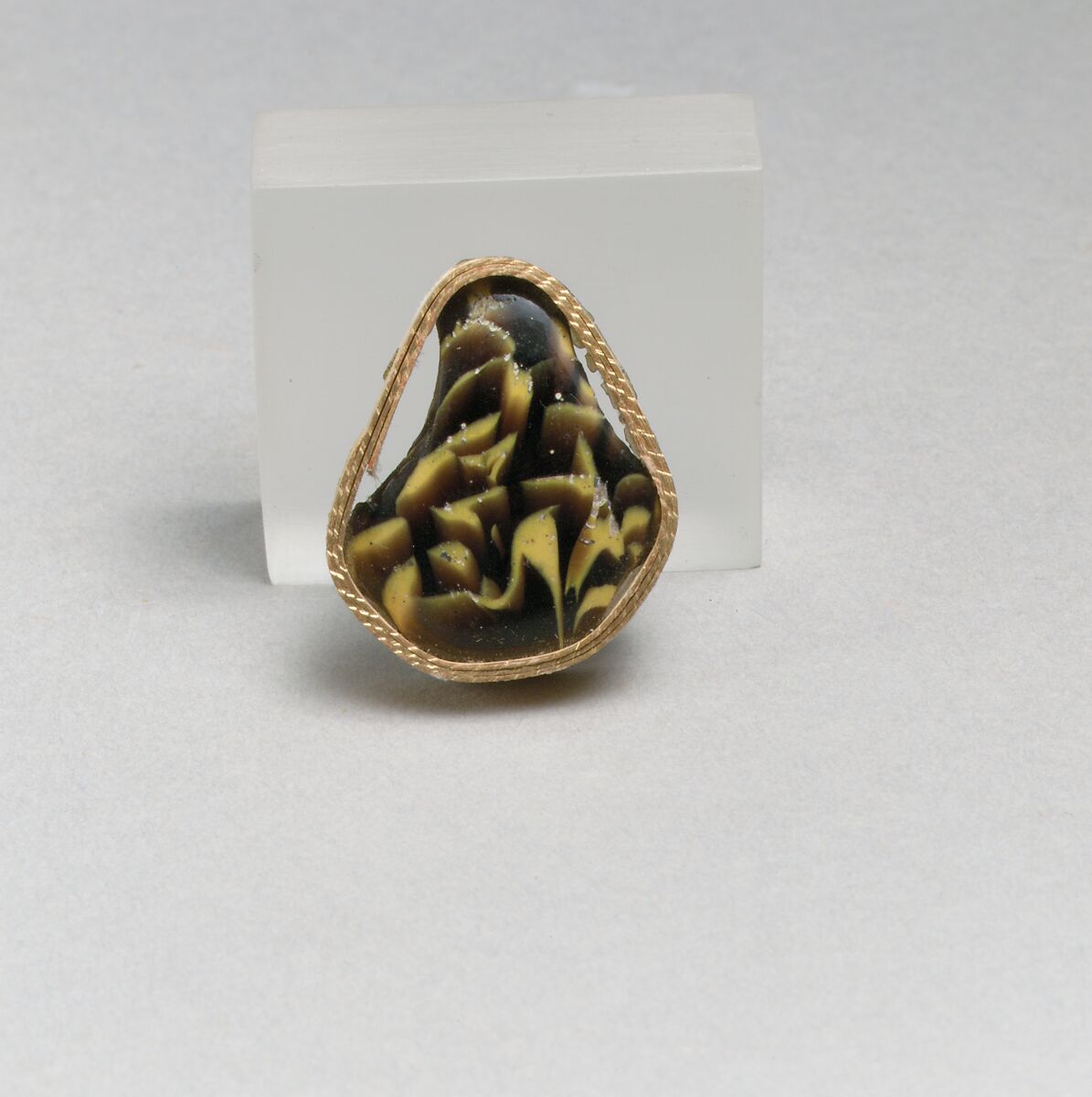 Glass mosaic fragment, Glass, Roman