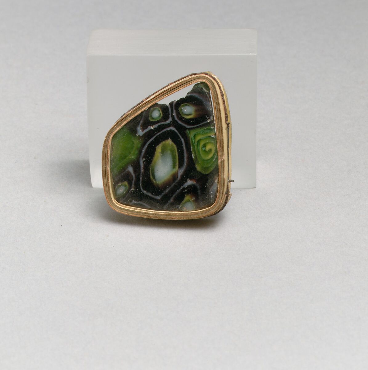 Glass mosaic fragment, Glass, Roman 
