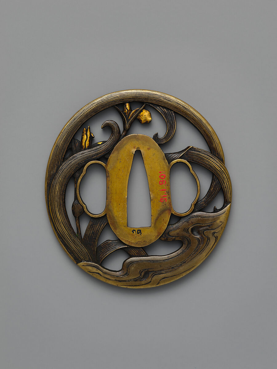 Sword Guard (Tsuba), Copper-silver alloy shibuichi), gold, copper, Japanese