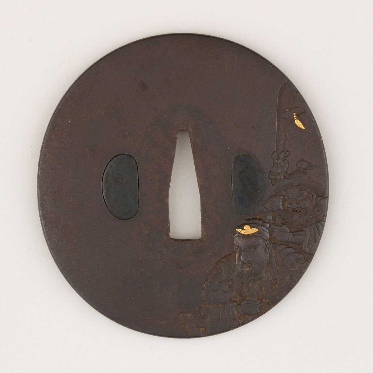 Sword guard (<i>Tsuba</i>) Depicting Zhūgě Liàng and Guān Yǔ (孔明・関羽図鐔), Iron, gold, copper-gold alloy (shakudō), Japanese 
