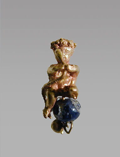 Pair of gold and glass earrings with baby Herakles