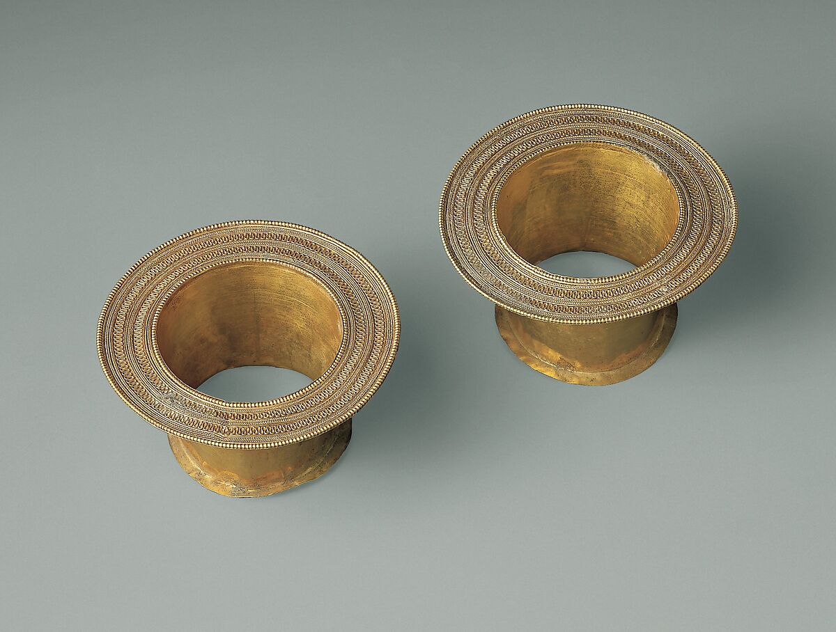 Pair of gold roundels, Gold, Greek 