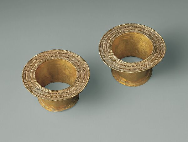 Roundels with daisy pattern - The Metropolitan Museum of Art