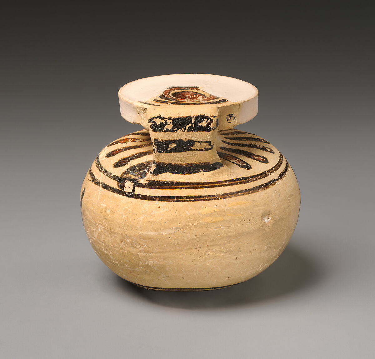 Aryballos with four warriors, Terracotta