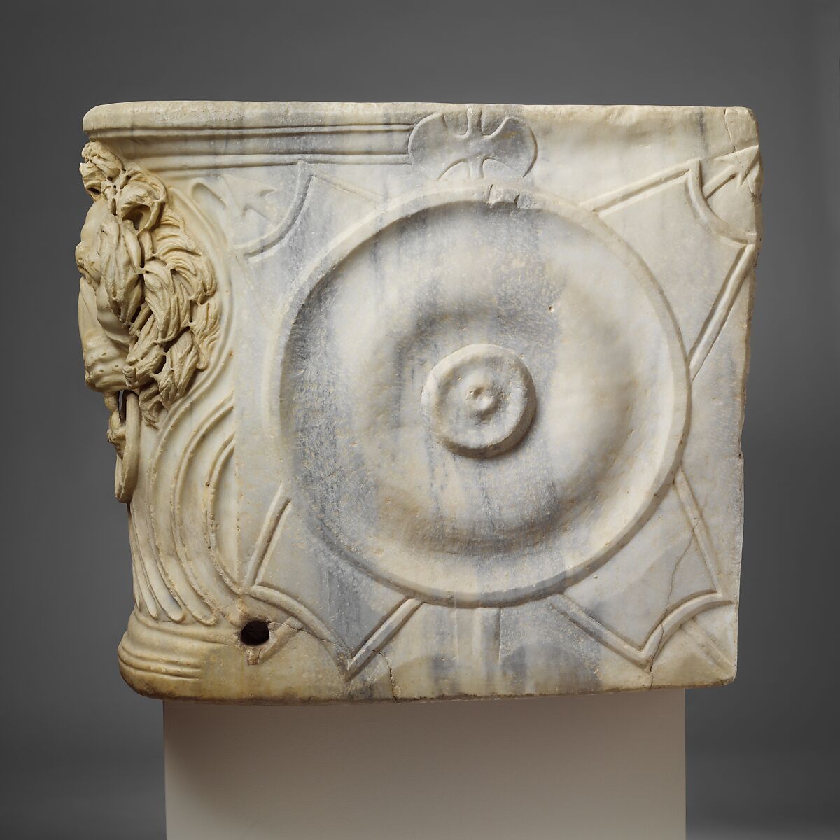 Marble strigilated sarcophagus, Marble, Roman