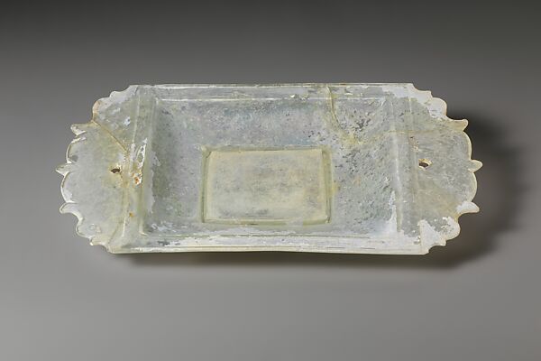 Glass serving dish