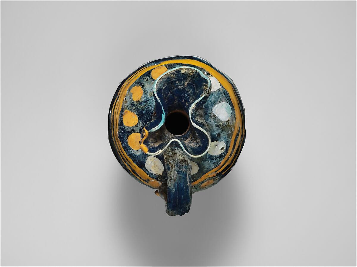 Glass oinochoe, Glass, Greek