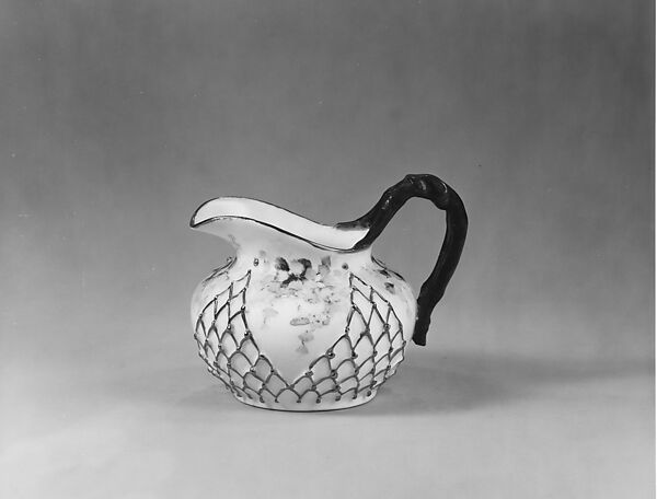 Cream Pitcher, Knowles, Taylor, and Knowles (1870–1929), Porcelain, American
