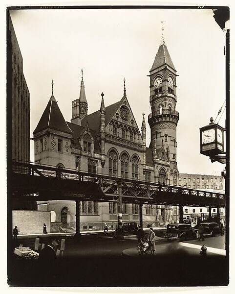 [Jefferson Market Court, Southwest corner of Sixth Avenue and West 10th Street, Manhattan], Berenice Abbott (American, Springfield, Ohio 1898–1991 Monson, Maine), Gelatin silver print 