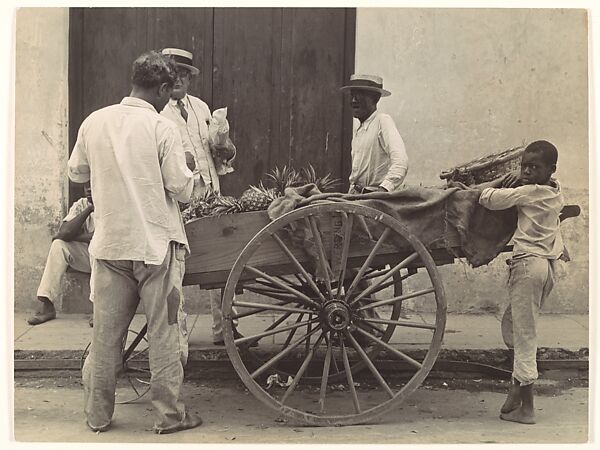 [Pineapple Vendor, Havana], Walker Evans (American, St. Louis, Missouri 1903–1975 New Haven, Connecticut), Gelatin silver print