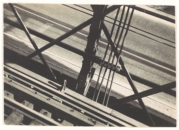 [Elevated Train Tracks and Street Below, Brooklyn Bridge, New York City], Walker Evans (American, St. Louis, Missouri 1903–1975 New Haven, Connecticut), Gelatin silver print 