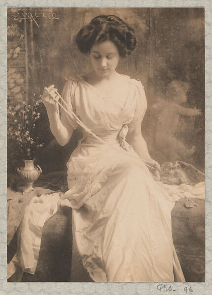 The Pearl Necklace, Frank Eugene (American, New York 1865–1936 Munich), Platinum print 
